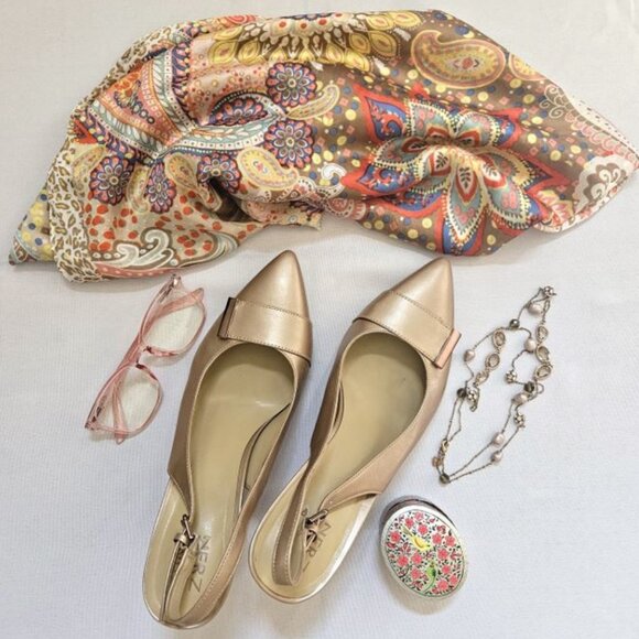 NATURALIZER, Rose gold sling back pointed pumps with stylish buckle detail - Picture 2 of 15